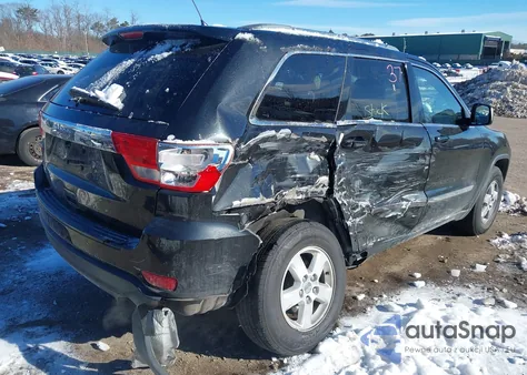 2013 Jeep Grand Cherokee Laredo z USA, uszkodzony, nr VIN 1C4RJFAG0DC507049